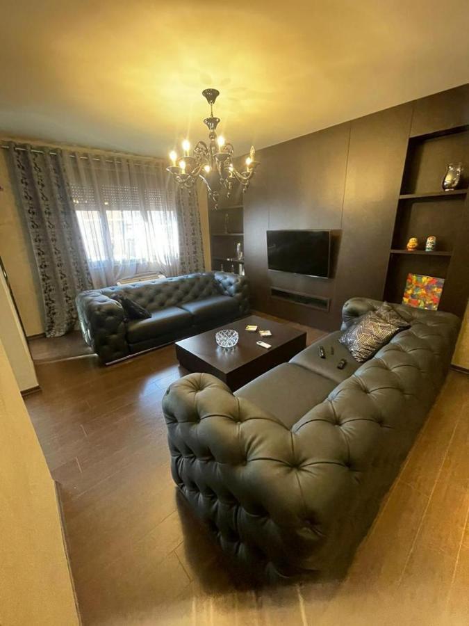 Luxury Apartment City Centre Tirana Eksteriør billede