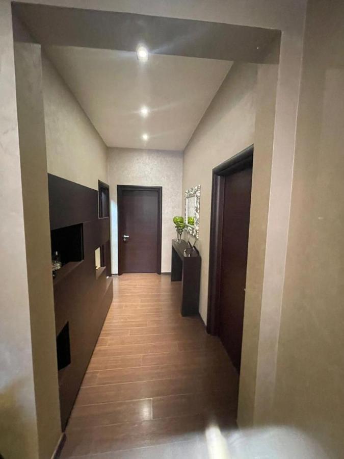 Luxury Apartment City Centre Tirana Eksteriør billede